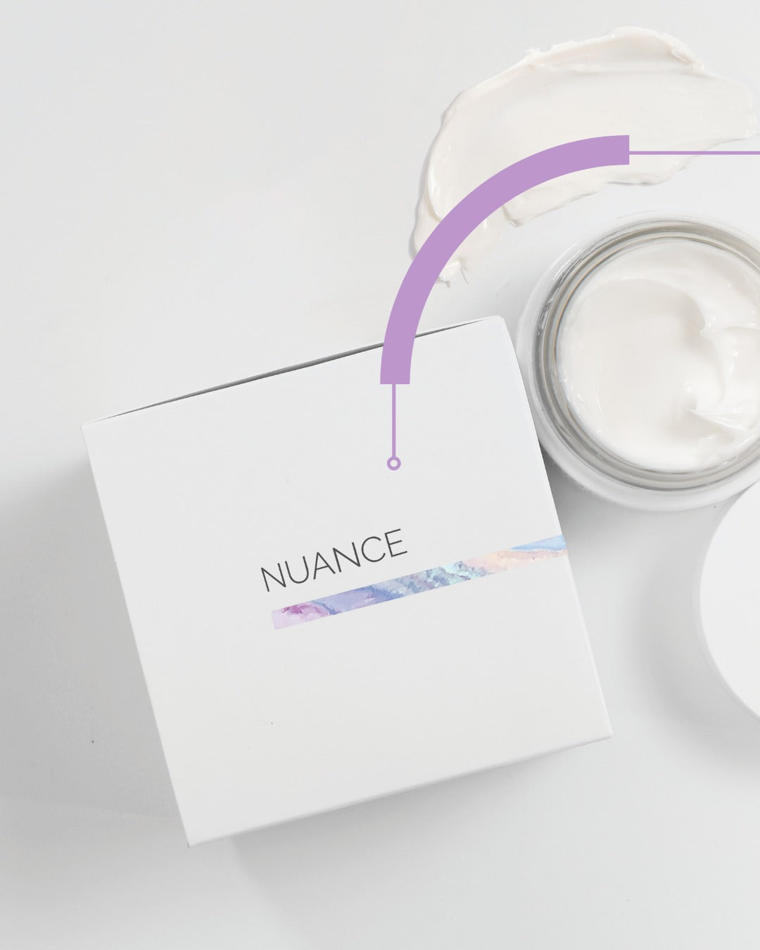 Intensyviai stangrinantis kaklo ir dekolte kremas