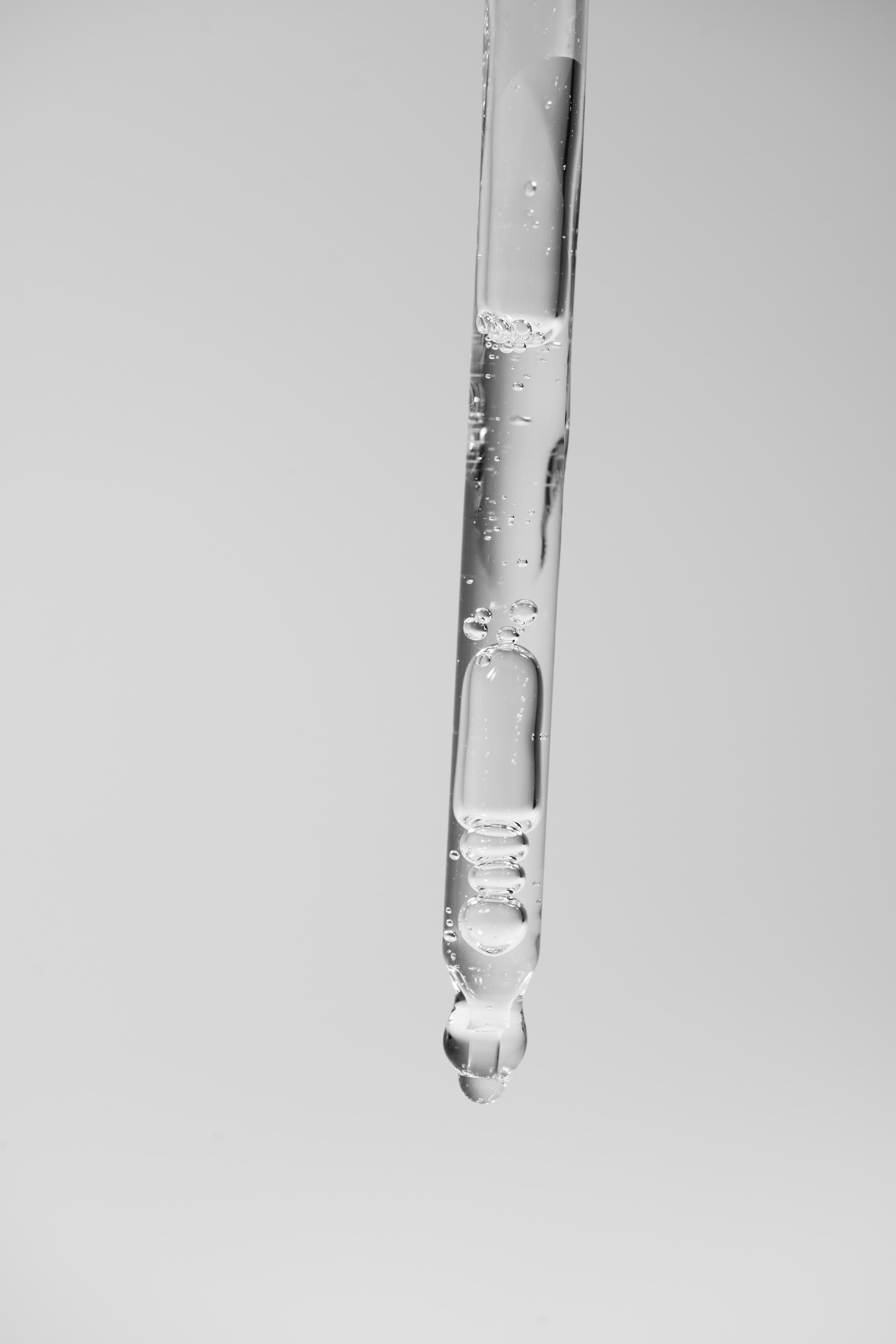 Forever Young intensyviai drėkinantis serumas