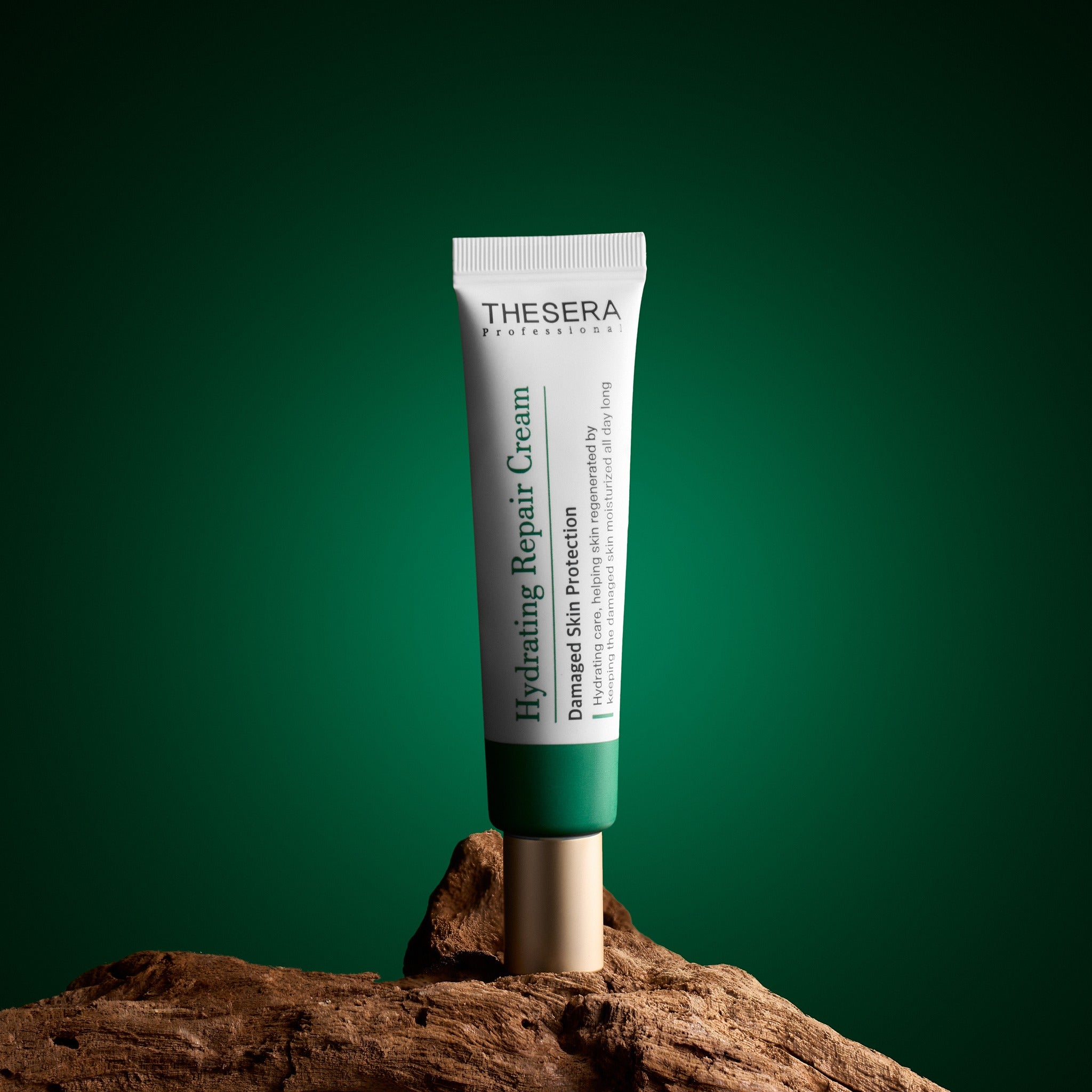 Drėkinantis ir atstatantis veido kremas