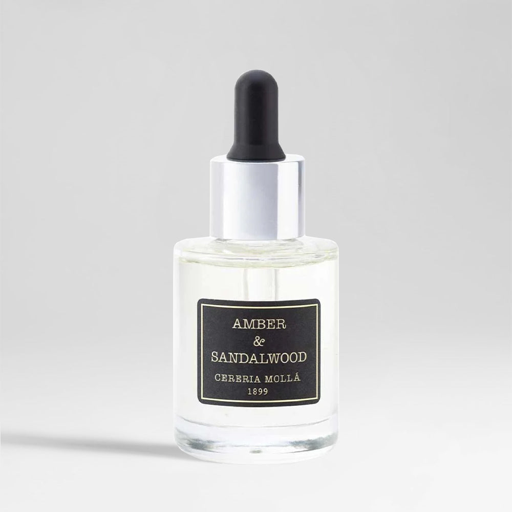 Vandenyje tirpus eterinis aliejus "Amber&Sandalwood"
