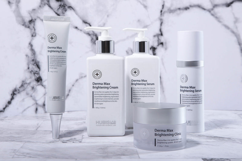 Šviesinamasis serumas Derma Max