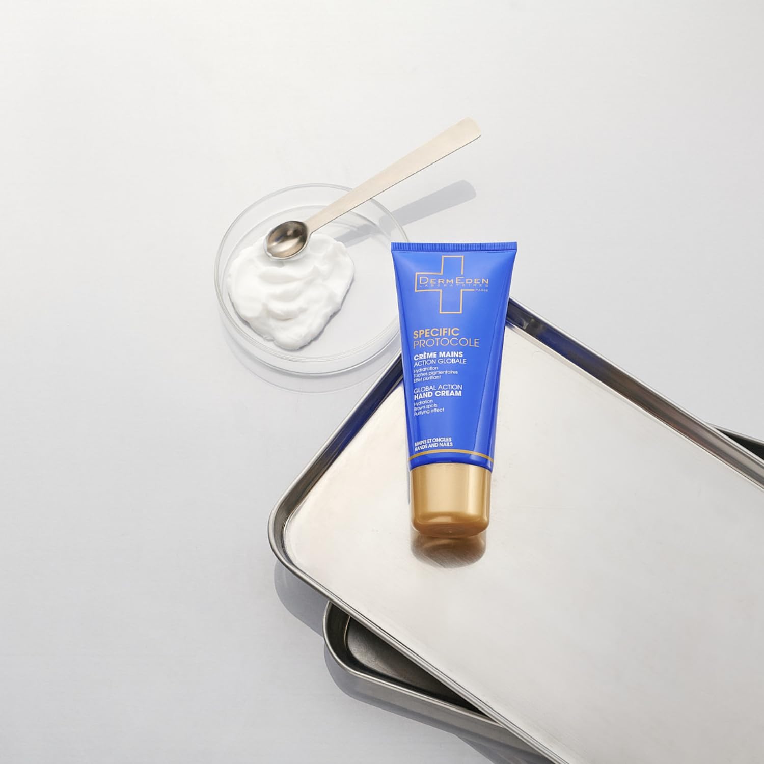 Drėkinantis rankų kremas